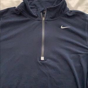 Nike quarter zip, pull over